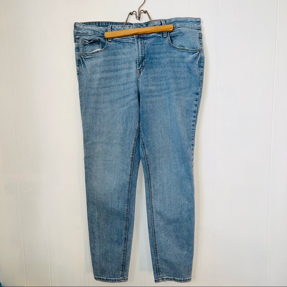 Old Navy Rockstar Super Skinny Jeans Size 16